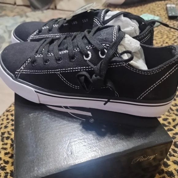 Pastry Dance Sneakers - Picture 5 of 6